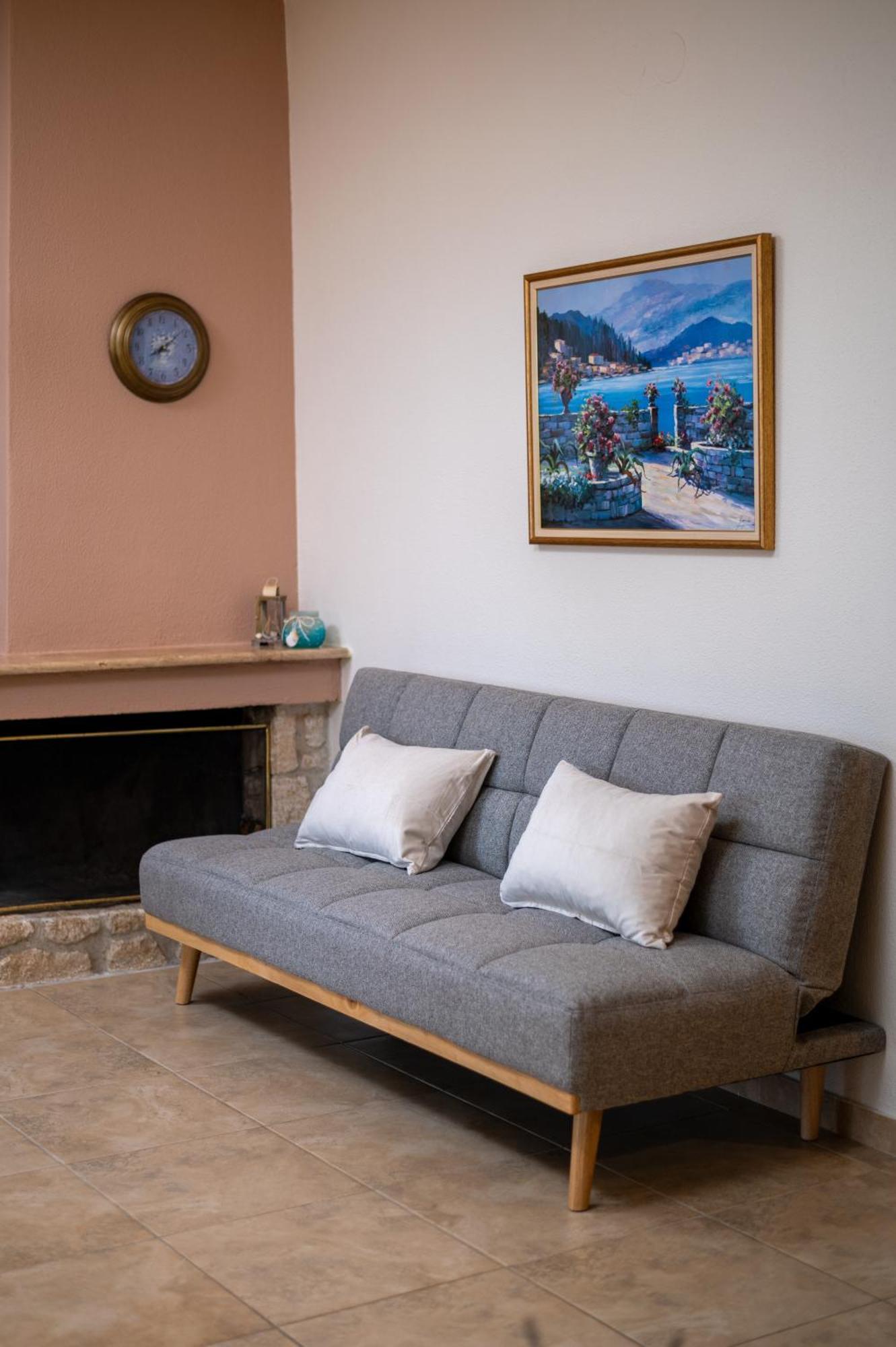 Villa Jordan'S Stone House à Siviri Extérieur photo
