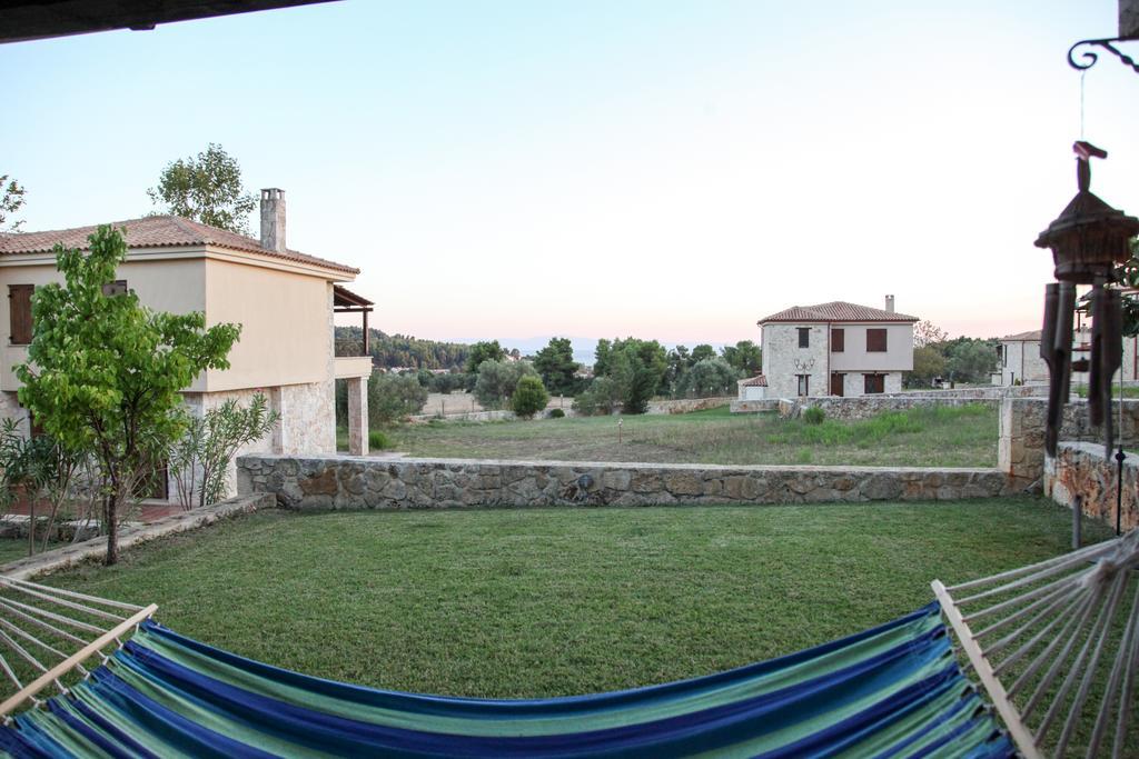 Villa Jordan'S Stone House à Siviri Extérieur photo