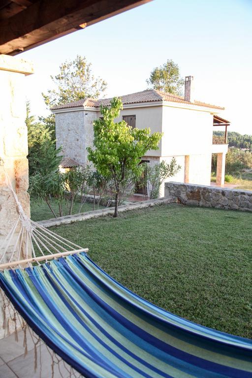 Villa Jordan'S Stone House à Siviri Extérieur photo
